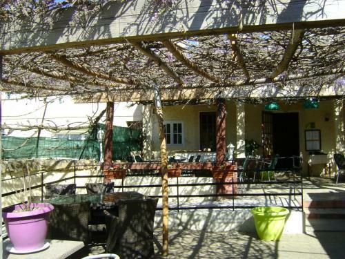 Posada Auberge De Guigare