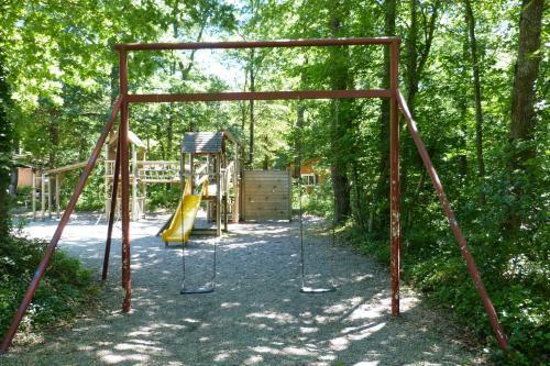 Hostal Ch�teau Camping De La Grange Fort