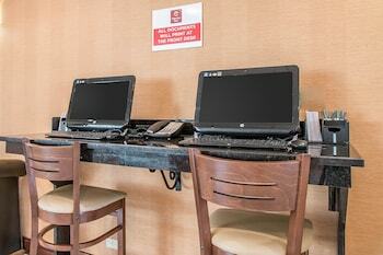 Hotel Clarion Inn Elmhurst - Oakbrook