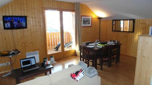 Aparthotel Les Chalets Des Ecourts