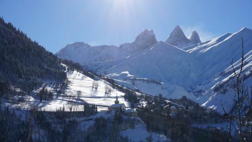 Aparthotel Les Chalets Des Ecourts