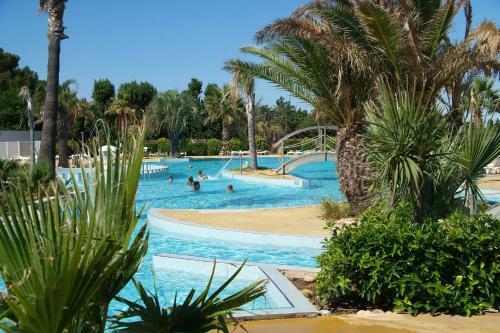 Le Camping Les Champs Blancs