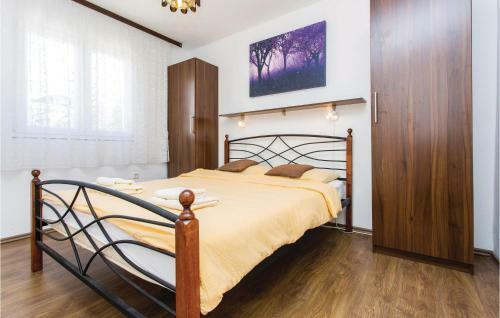 Holiday Home Ive Milcetica Matina Cr