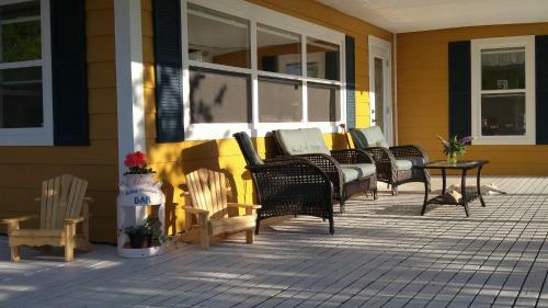 Posada The Island Inn