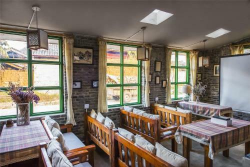 Lijiang Baisha There International Youth Hostel