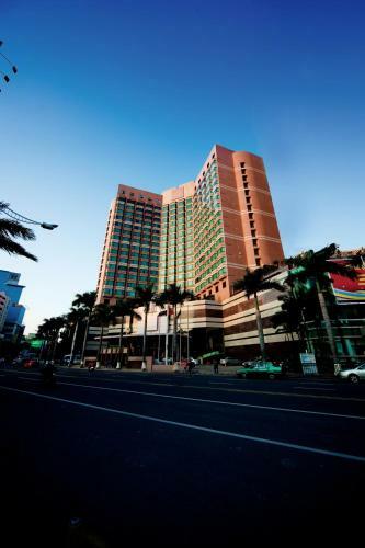 New World Shunde Hotel