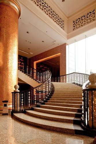 New World Shunde Hotel