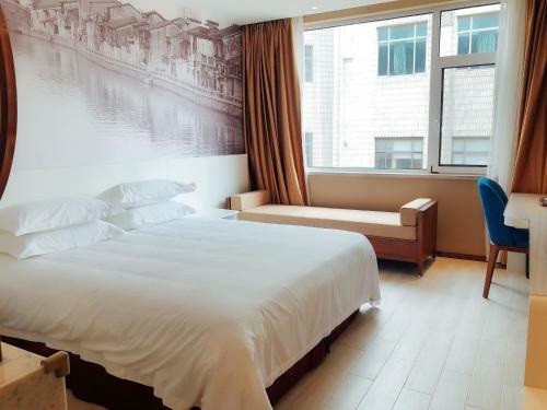 Juna Liangxi Hotel