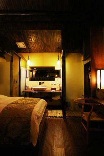 Bed & Breakfast Breezehill Residence
