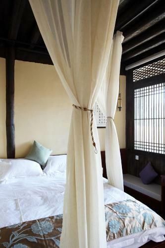 Bed & Breakfast Breezehill Residence