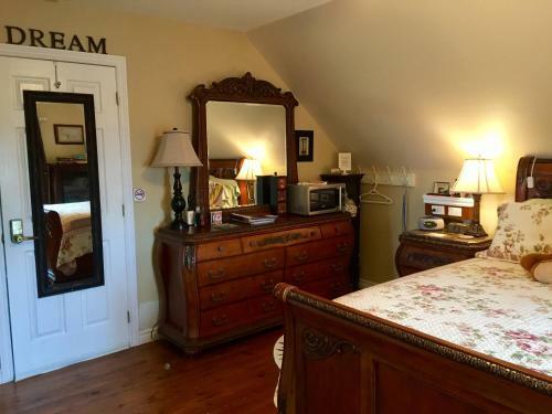 Serenity Ranch Bed & Breakfast