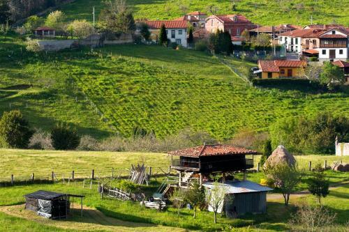 Agroturismo Casa Rural Los Sombredales