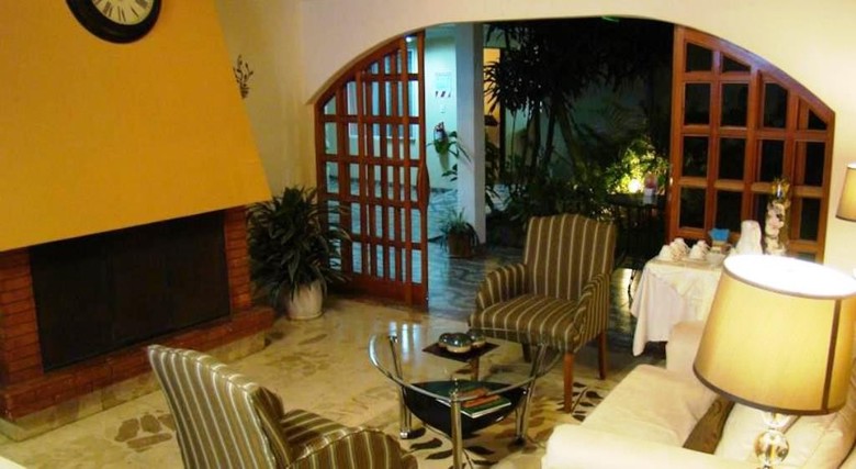 Hotel Colonial Escazu