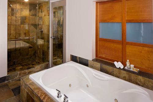 Posada Chrysalis Inn & Spa