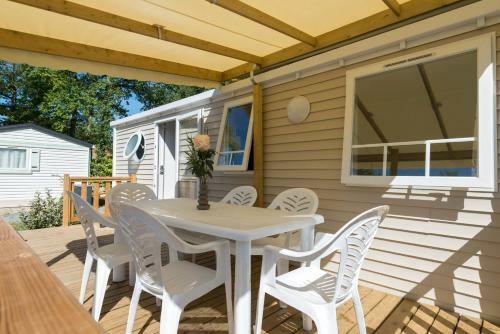 Camping Les Ch�vrefeuilles