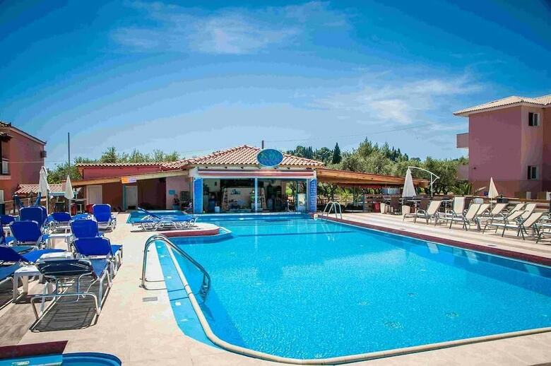 Savvas Aparthotel