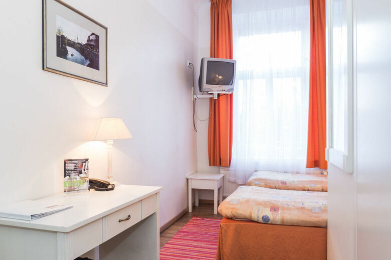 Economy Hotel