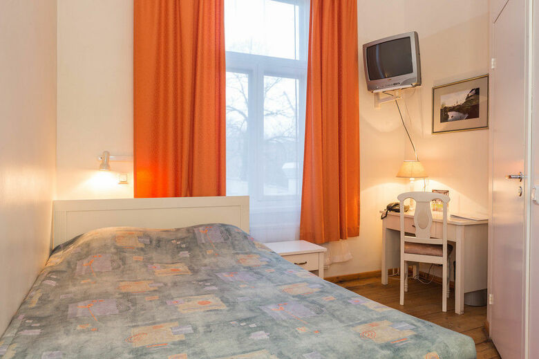 Economy Hotel