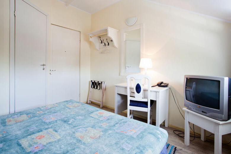 Economy Hotel