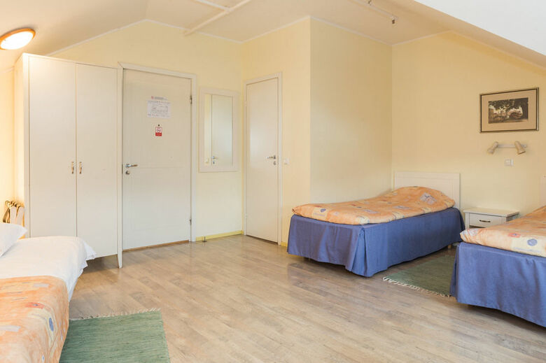 Economy Hotel