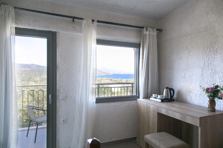 Hotel Elpida