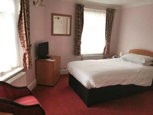 Cliffden Hotel