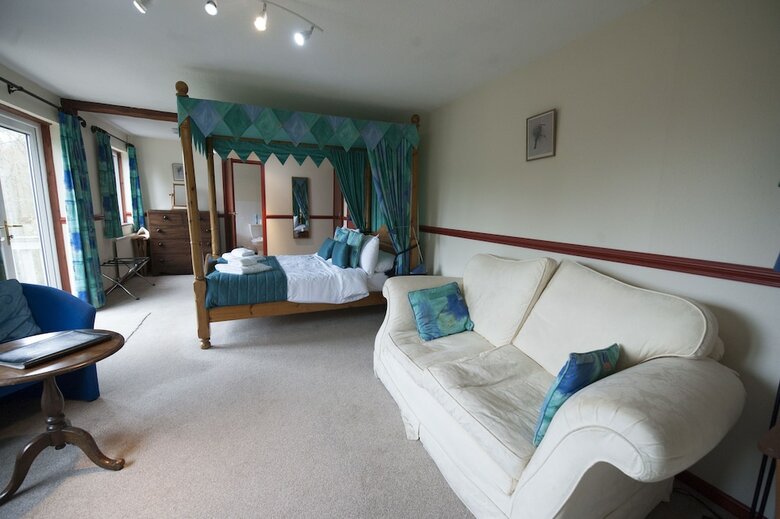 Agroturismo Cwmwennol Country House