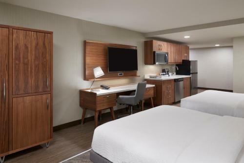 Hotel Super 8 Toronto North