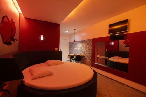 Hotel Palace Motel (Adult Only)