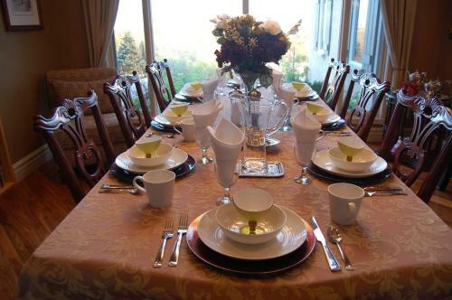 The Stone Gate Inn Bed & Breakfast