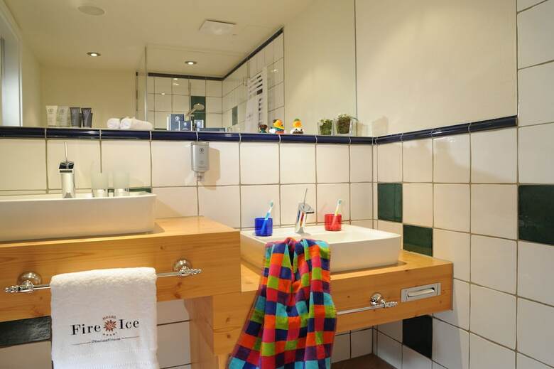 Hotel Fire & Ice D�sseldorf/neuss