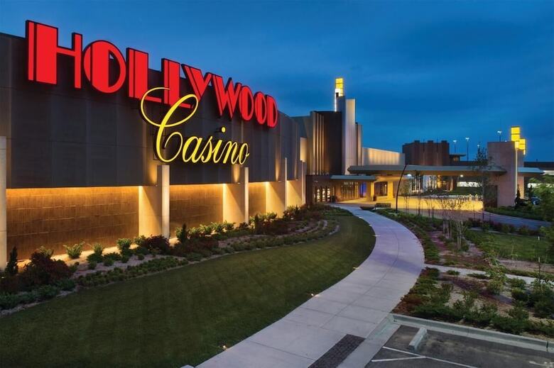 Hotel Comfort Suites Speedway - Kansas City