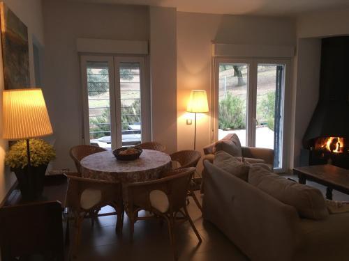 Agroturismo Casa Rural Nacimiento Del Hu�znar