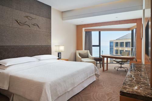 Hotel Sheraton Yantai Golden Beach Resort