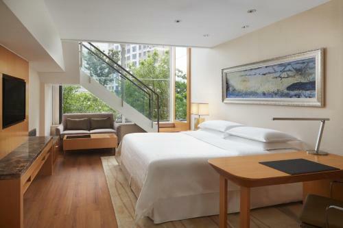 Hotel Sheraton Yantai Golden Beach Resort