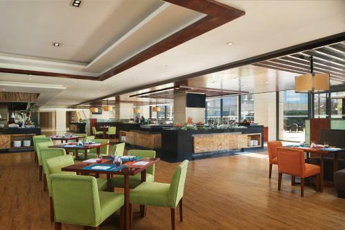 Hotel Sheraton Yantai Golden Beach Resort