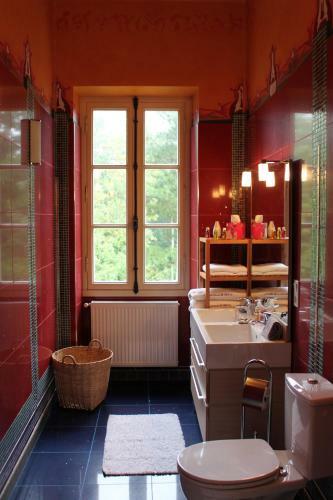 Bed & Breakfast Chateau De B�zyl