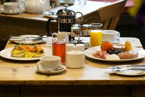 Posada Marton Arms Hotel