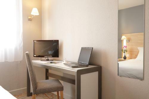 Hotel H�tel Des Fr�nes