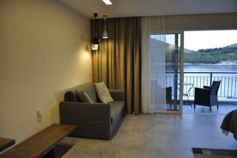 Hotel Minoa