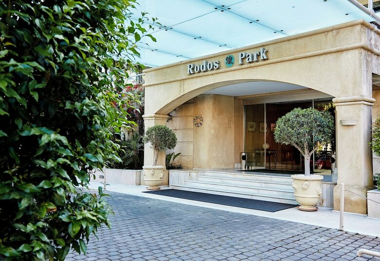 Hotel Rodos Park