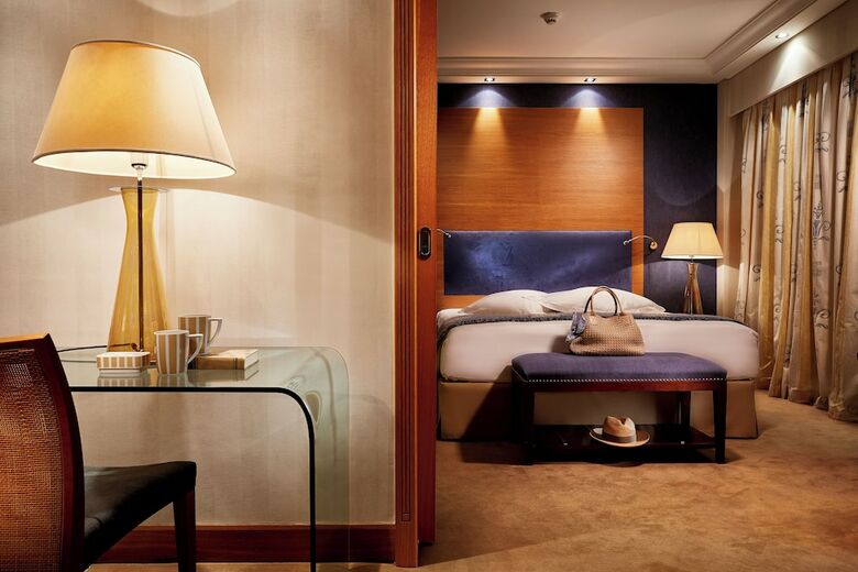 Hotel Rodos Park