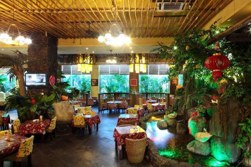 Forest City Resort Hotel