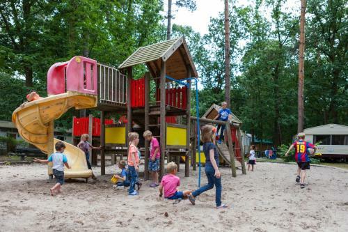 Oostappen Vakantiepark Hengelhoef