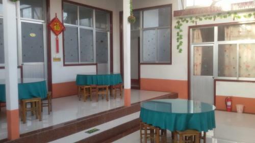 Hostal Rizhao Zhaobin Hotel