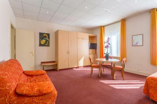 Hotel Remotel