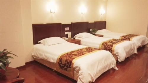Greentree Inn Wenshang Baoxiang Temple Express Hotel