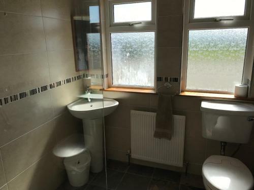 Hostal Carnside Guest House
