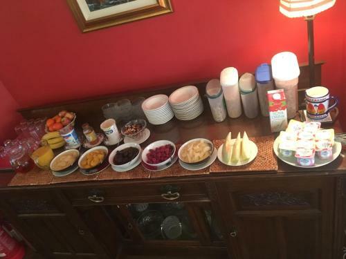 Hostal Carnside Guest House