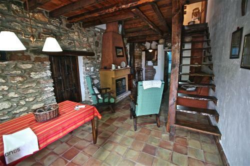 Agroturismo Alojamientos Rurales Colonos